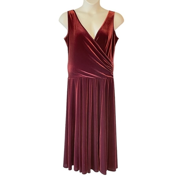 Jacalyn Bennett NEW Fairy Velvet Maxi Dress Burgundy Velvet Surplice V Neck Med - Picture 4 of 9
